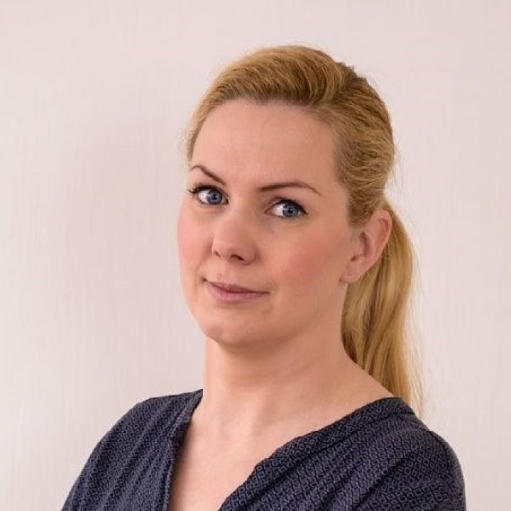 Juhász Éva